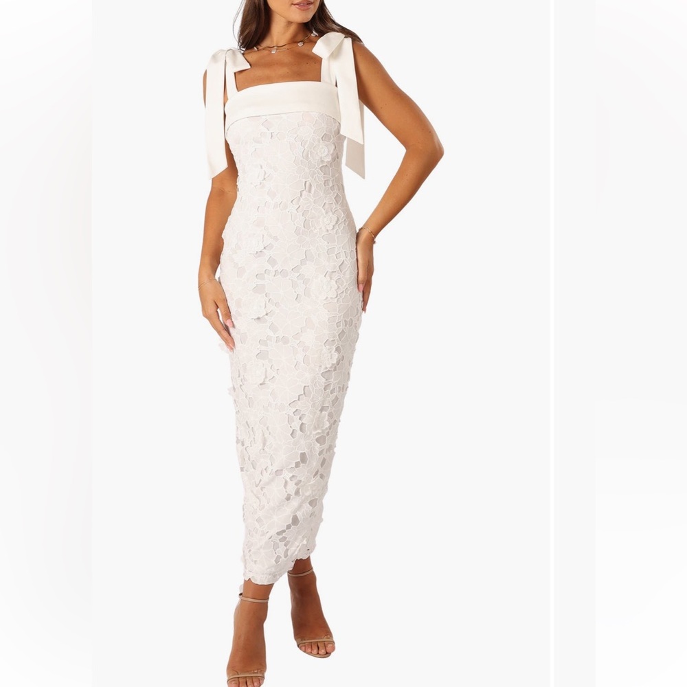 Vici Collection x Madison Lecroy Lace Dress
